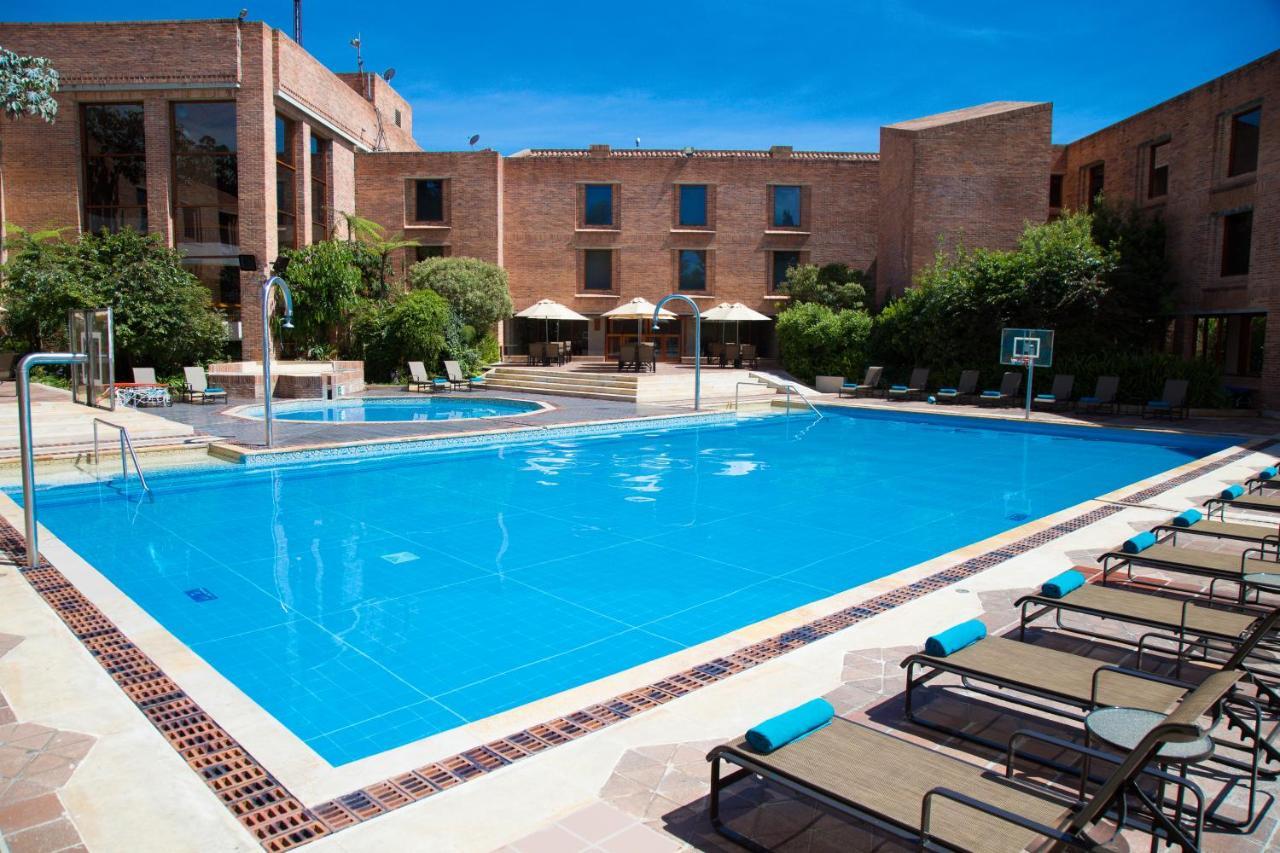 Estelar Paipa Hotel Spa & Y Centro De Convenciones Exterior photo The pool at the hotel